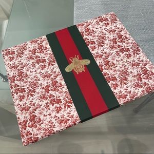 GUCCI Gift Catalog